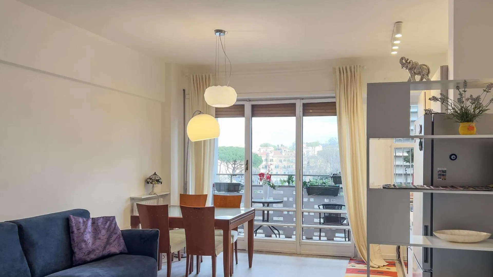 Domus Lucis Rome Apartment