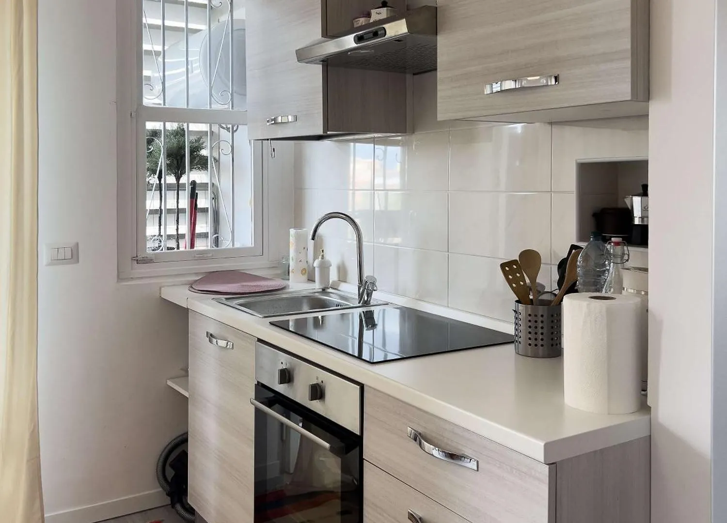 Domus Lucis Rome Apartment