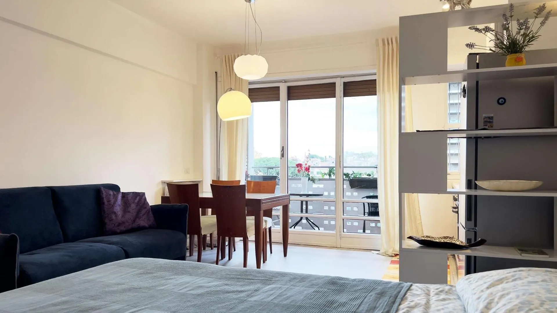 Domus Lucis Rome Apartment