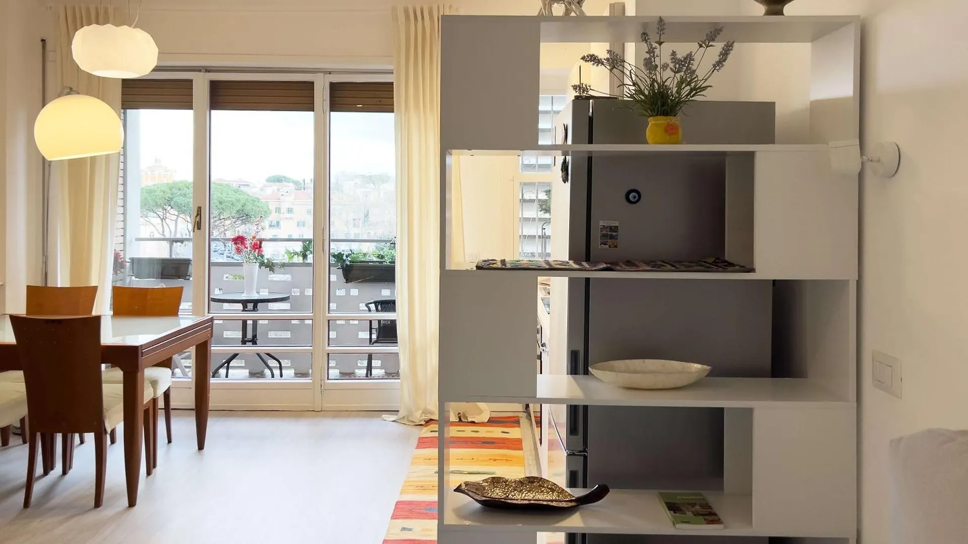 Domus Lucis Rome Apartment
